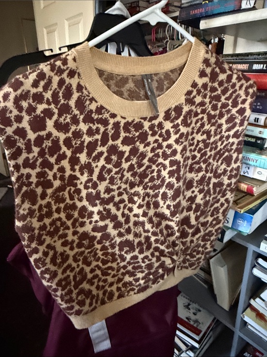 Anthropologie Tops - Anthropologie Brown and Tan Leopard Print Pullover Vest